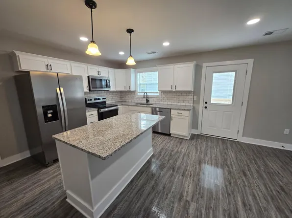 1112 Race St, Richmond, KY 40475