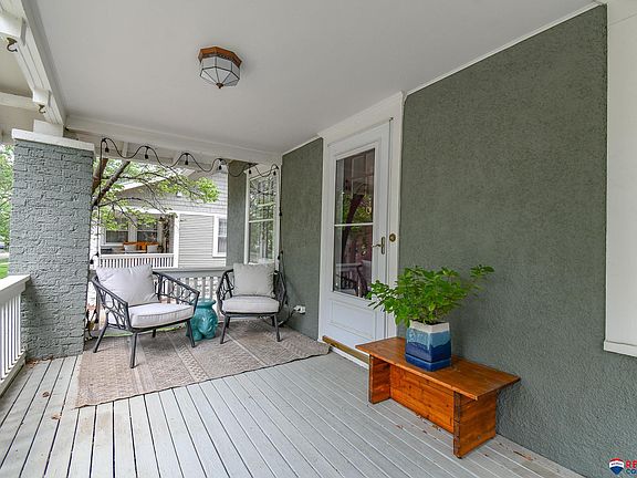 4th image of 2434 Park Ave