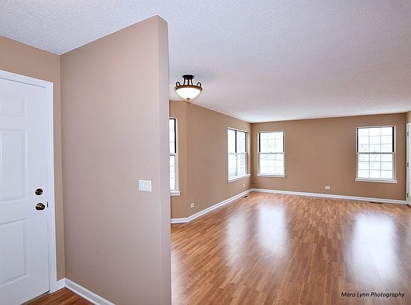 3rd image of 58 Jericho Ln #0