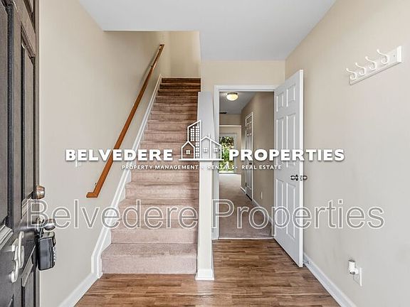 5th image of 36 Ackland Dr