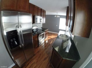 720 15th St, Bettendorf, IA 52722