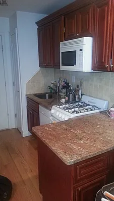 Rented by Chartwell Manhattan Realty | media 12