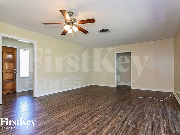 4th image of 4818 W Bay Villa Ave