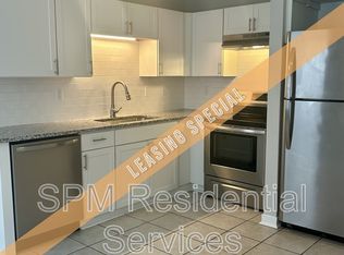 211 Red Cross St #1D, Wilmington, NC 28401