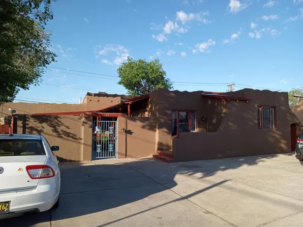 416 Palo Duro Ave NW, Albuquerque, NM 87107