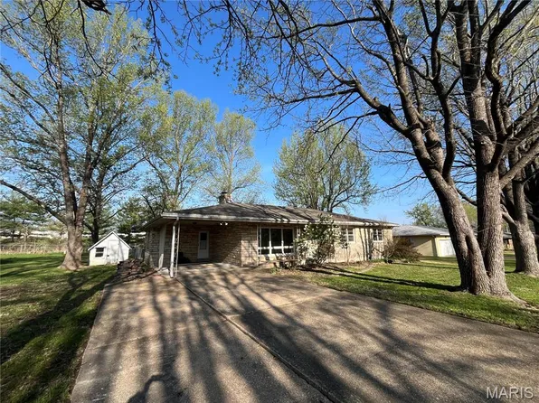 503 N Louise Ave, Saint James, MO 65559