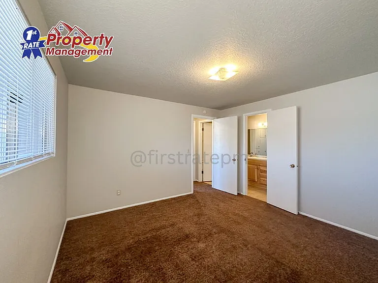 5575 W Franklin Rd #6 — Photo 7