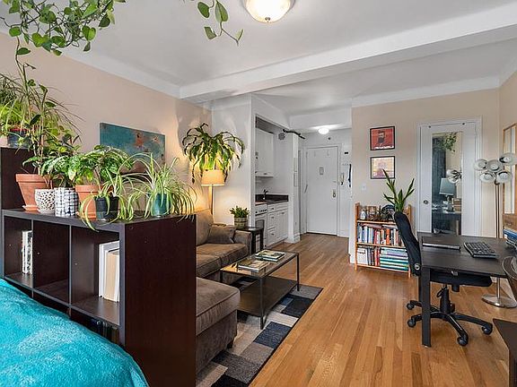 4th image of 235 W 102nd St APT 14F