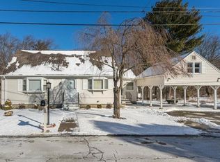 32 Cedarcrest Ave, Salem, MA 01970