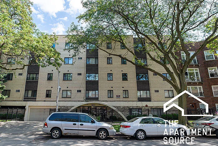 6011 N Winthrop Ave #407 — Photo 9