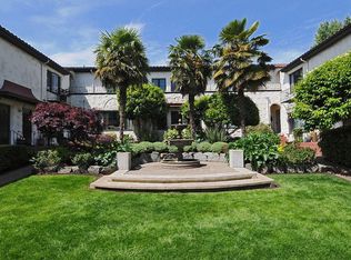 2205 Bigelow Ave N APT 4, Seattle, WA 98109
