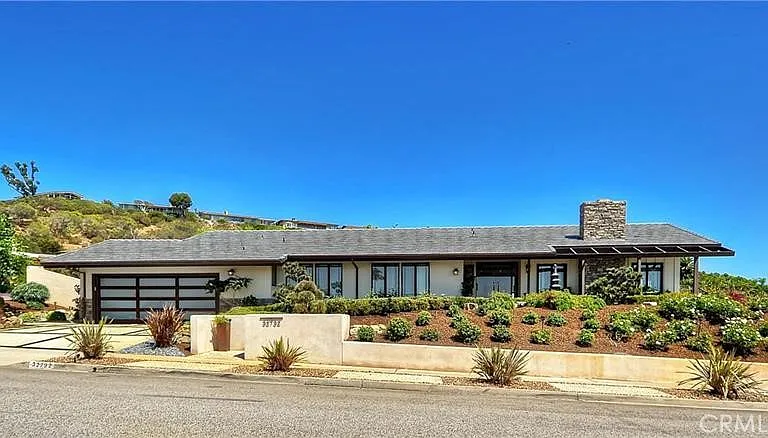 32732 Mediterranean Dr — Photo 1