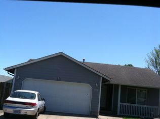 1096 S 10th St, Lebanon, OR 97355