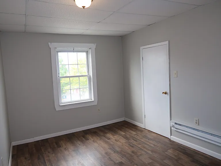 2037 Mahantongo St #2 — Photo 9