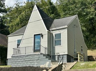 398 Ridge Ave, Weirton, WV 26062