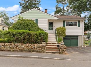 35 Northend Ave, Salem, MA 01970
