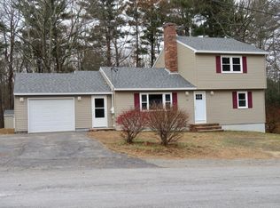 14 Circle Dr, Sanford, ME 04073