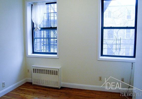 5th image of 65 Clifton Pl
