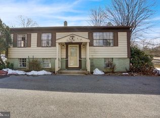 510 Spring Valley Rd, Reading, PA 19604