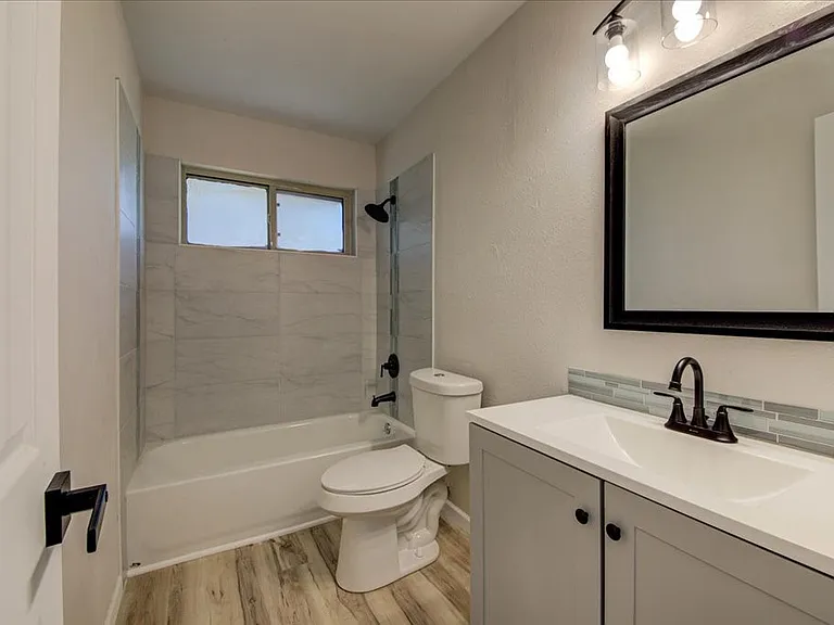12208 Farnish Cv — Photo 12