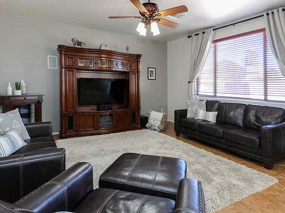 5th image of 8327 N Johnson Dr