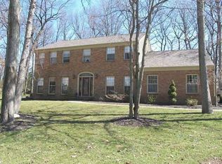 4814 Whitebirch Ct, Sylvania, OH 43560