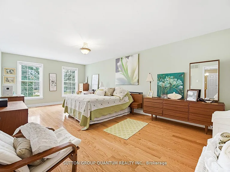 1511 Ifield Rd — Photo 23