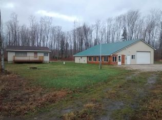 13901 Cemetery Rd, Grand Marais, MI 49839