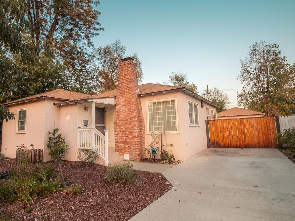 1st image of 2448 Vista Laguna Ter