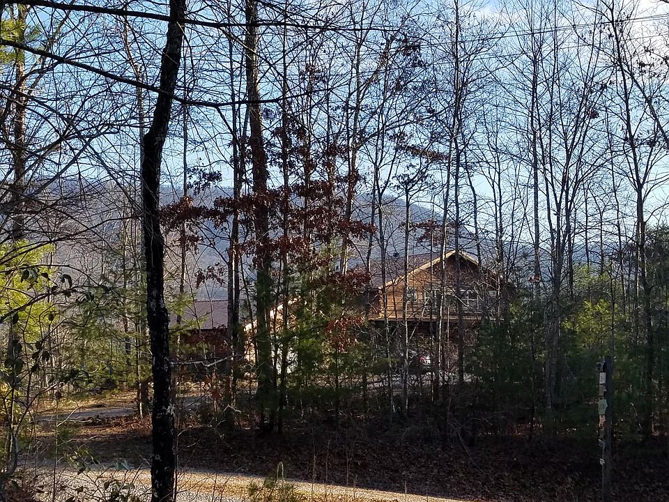2nd image of 206 Lower Smithfield Rd
