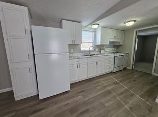 1735 NW Lyman Rd #59, Topeka, KS 66608