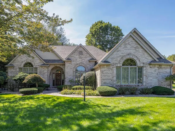 53395 Pheasant Ridge Dr, Bristol, IN 46507