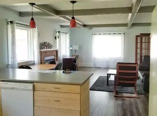 9631 100th St #3, Westlock, AB T7P1Y1