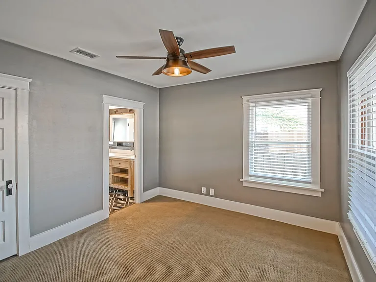 827 N Lucia Ave — Photo 19
