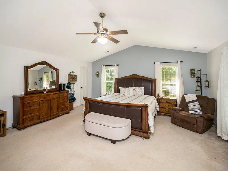 58 Baldwin Dr — Photo 15