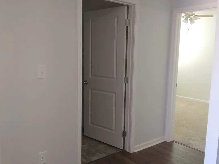 220 Greene Ln — Photo 11