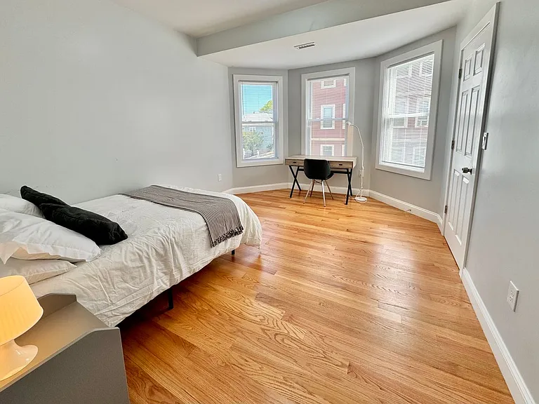 202 Hillside St #4 — Photo 7