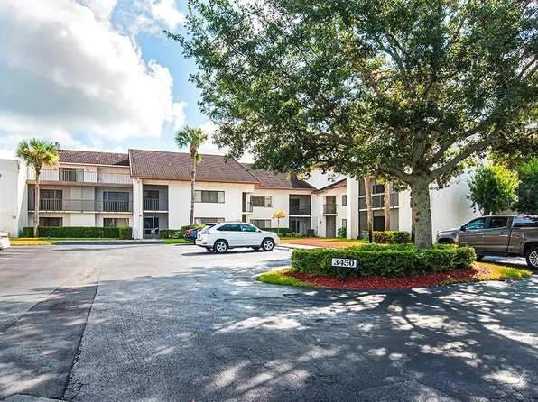 3450 Twin Lakes Terrace #203, Fort Pierce, FL 34951