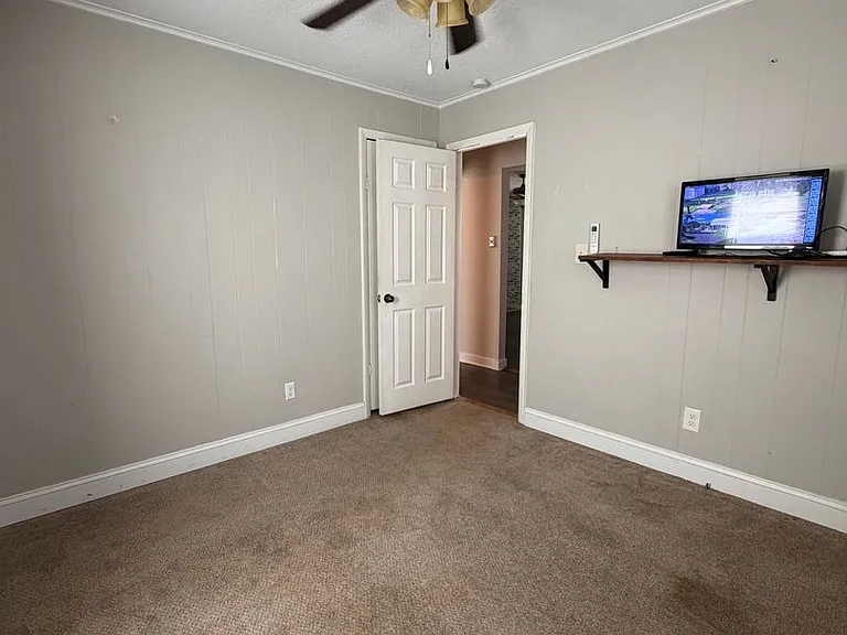 144 Lacy Cir — Photo 18