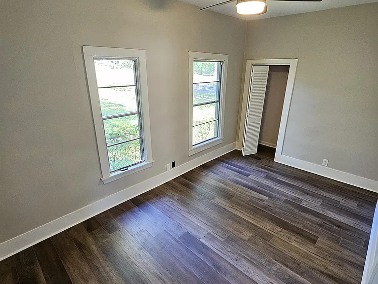 2708 S Rock St — Photo 6