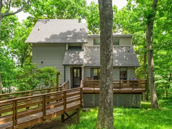 93 Valley View Ln, Wintergreen Resort, VA 22967