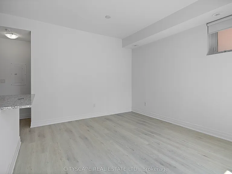 370 Wallace Ave #501 — Photo 13