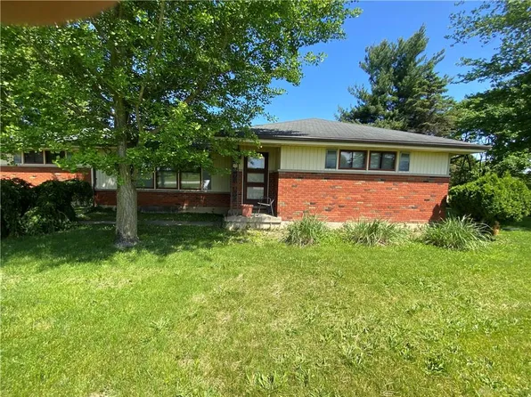 8751 Kimmel Rd, Clayton, OH 45315