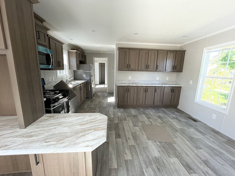 1st image of 4925 Genesse St #348S
