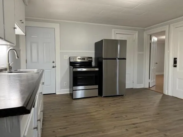 289 Main St #C, Danielson, CT 06239