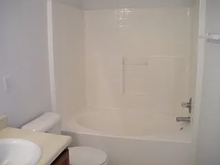 6420 Bradshire Ct — Photo 6