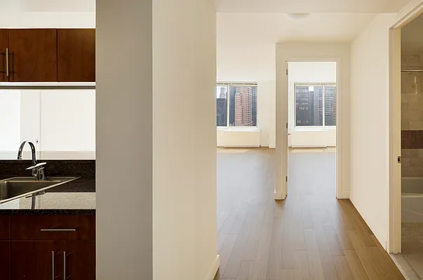 Rented by The Moinian Group | media 22