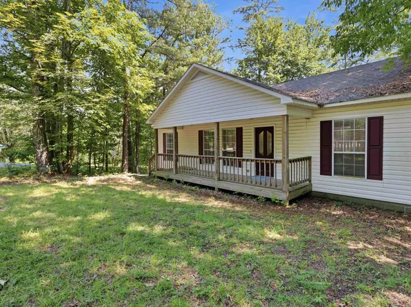 9983 Old Stouts Rd, Warrior, AL 35180