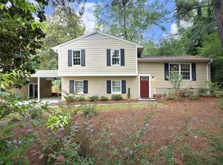 704 Coventry Ct, Raleigh, NC 27609