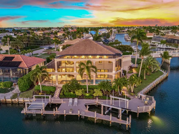 660 Kendall Dr, Marco Island, FL 34145